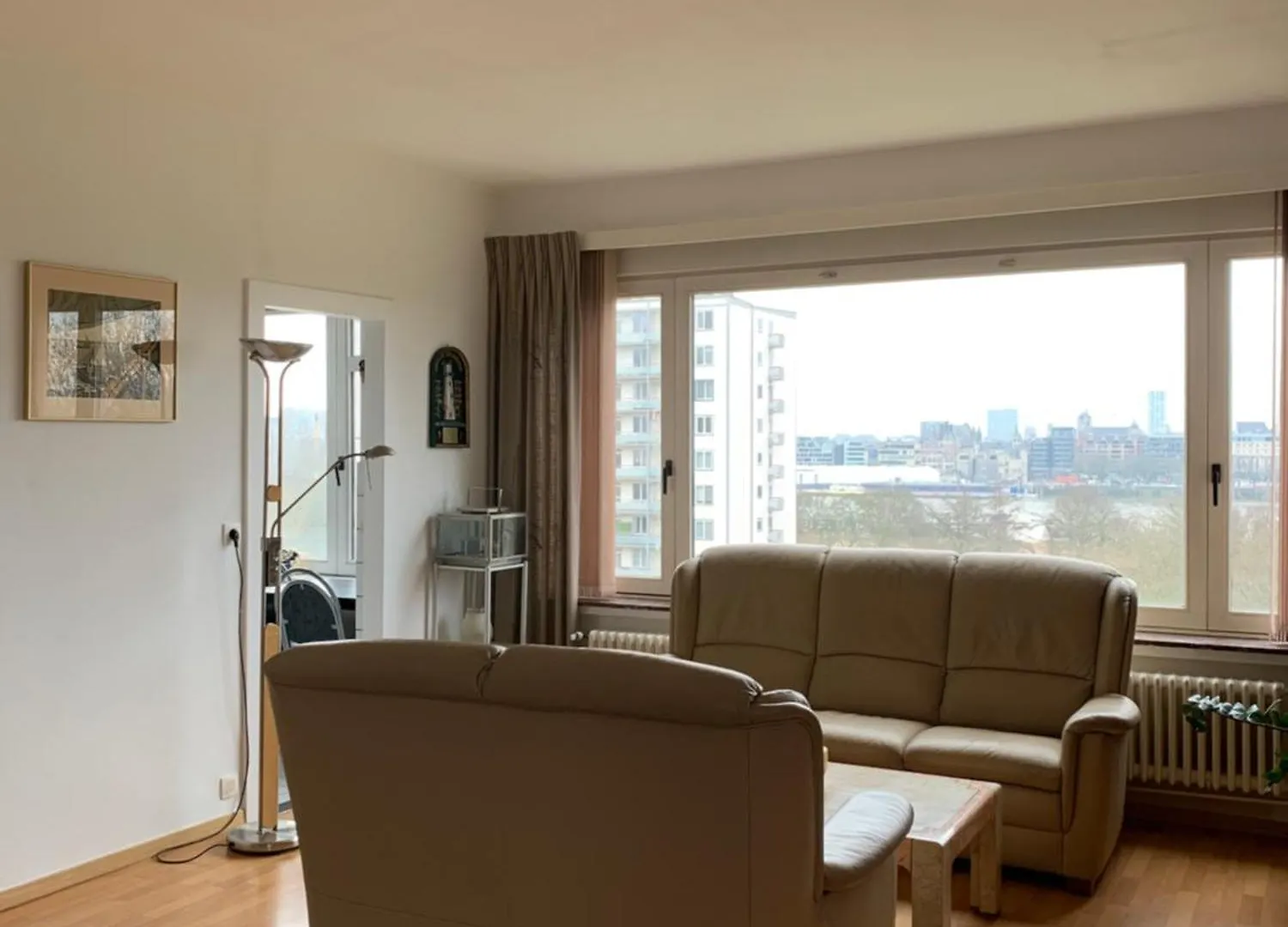 Apartment Linkerover- City Centre & Cathedral View Antwerpen